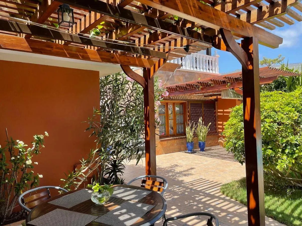 Luxury Villa Los Gigantes Puerto de Santiago  Spanien